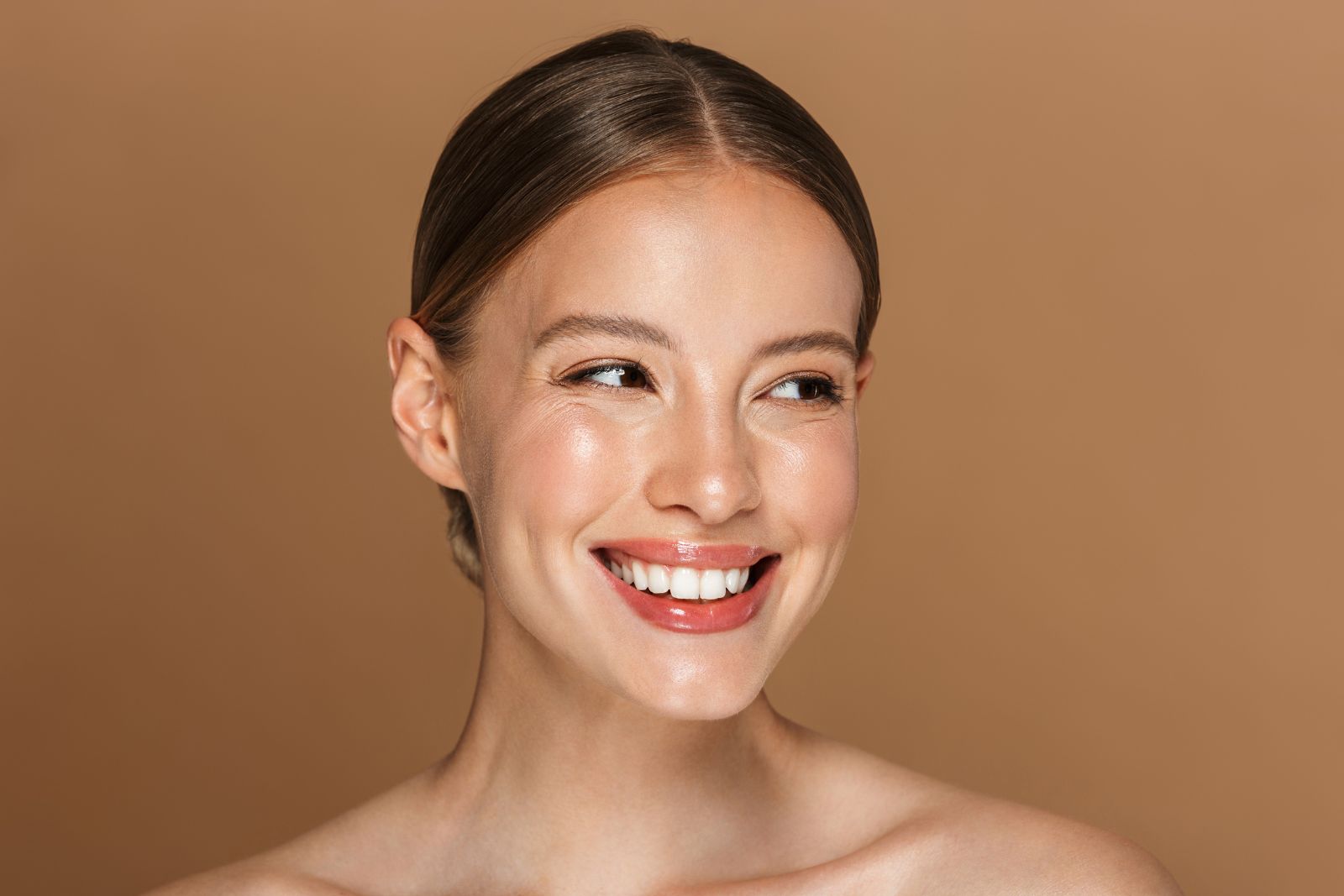 Effective Ways to Clean Invisalign for Better Oral Health in 2025